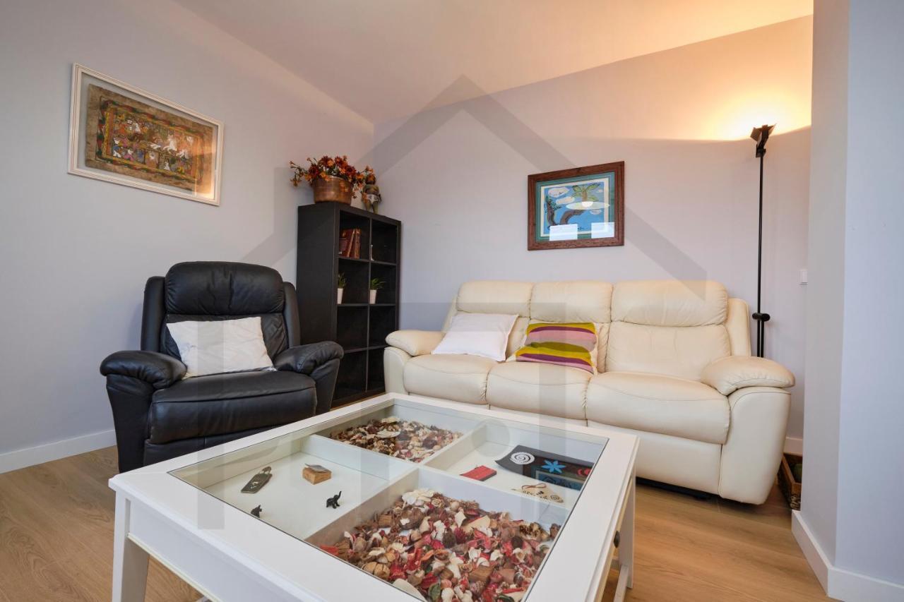 Espectacular Atico A Un Paso Del Centro De Gijon Bed & Breakfast Luaran gambar