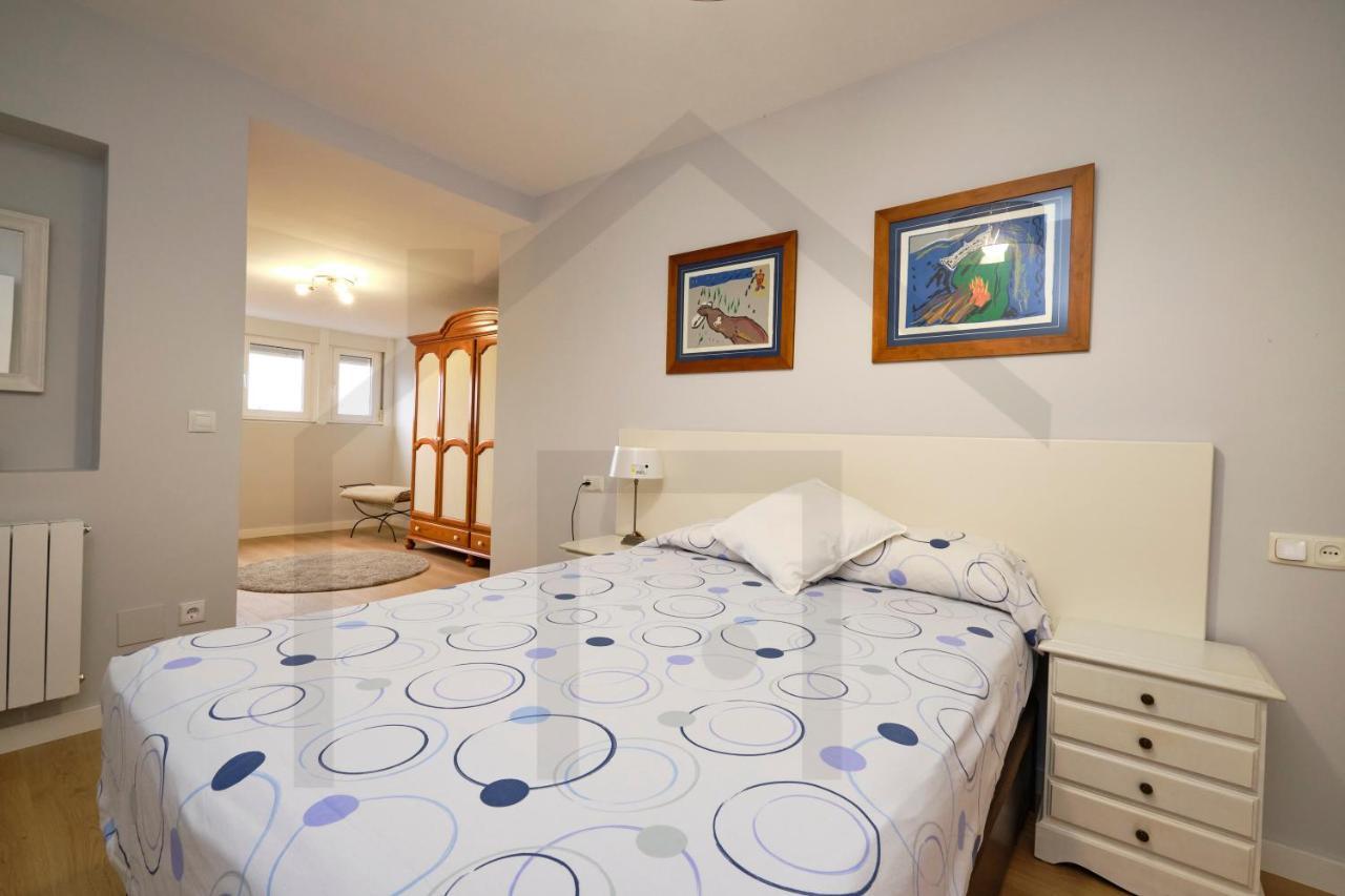 Espectacular Atico A Un Paso Del Centro De Gijon Bed & Breakfast Luaran gambar