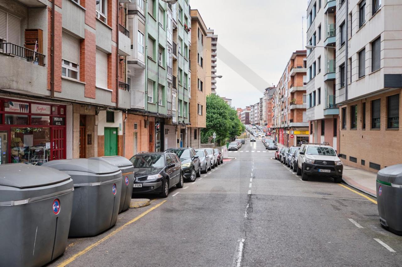 Espectacular Atico A Un Paso Del Centro De Gijon Bed & Breakfast Luaran gambar