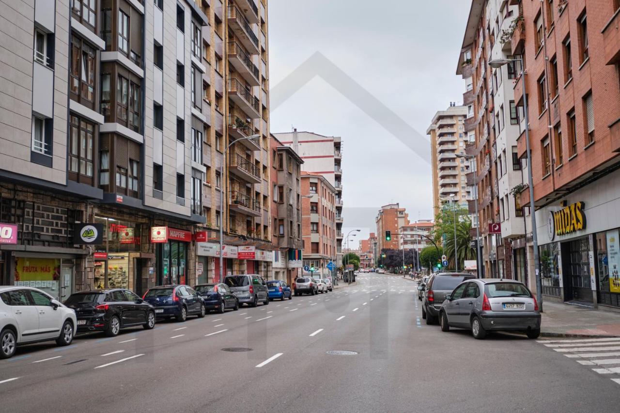 Espectacular Atico A Un Paso Del Centro De Gijon Bed & Breakfast Luaran gambar