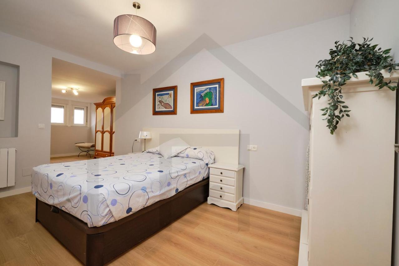 Espectacular Atico A Un Paso Del Centro De Gijon Bed & Breakfast Luaran gambar
