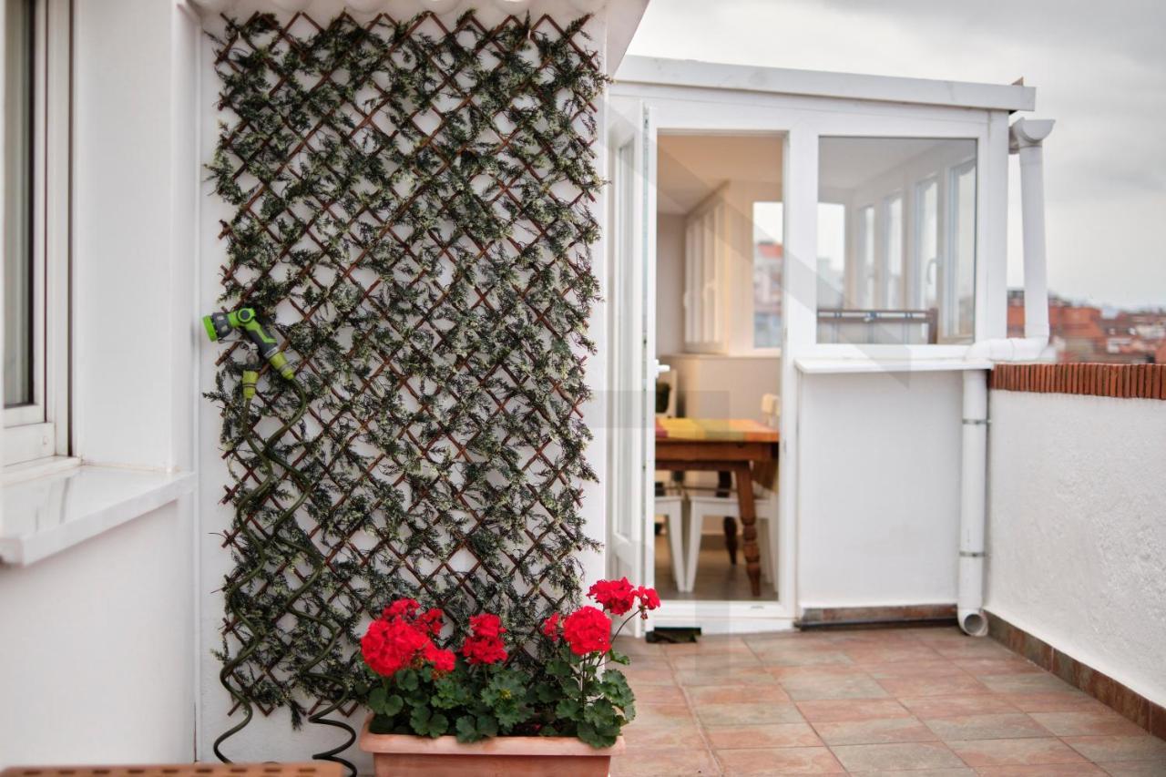 Espectacular Atico A Un Paso Del Centro De Gijon Bed & Breakfast Luaran gambar
