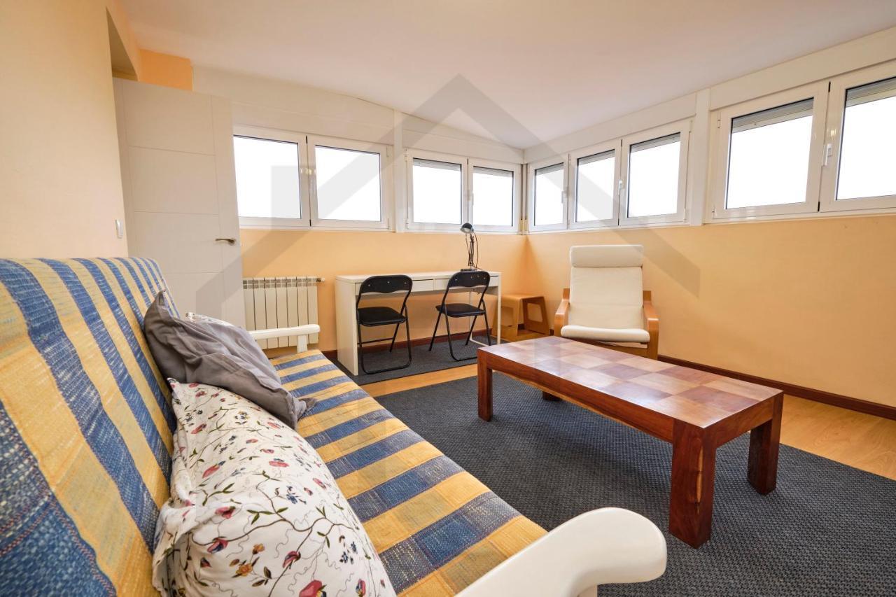 Espectacular Atico A Un Paso Del Centro De Gijon Bed & Breakfast Luaran gambar